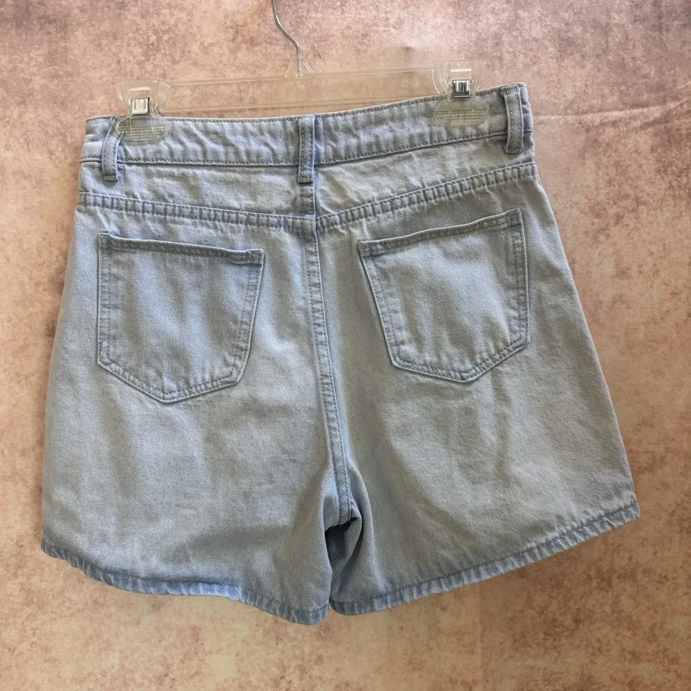 Princess Polly Denim Jean Shorts US Size 6 Light Wash High Waisted‎